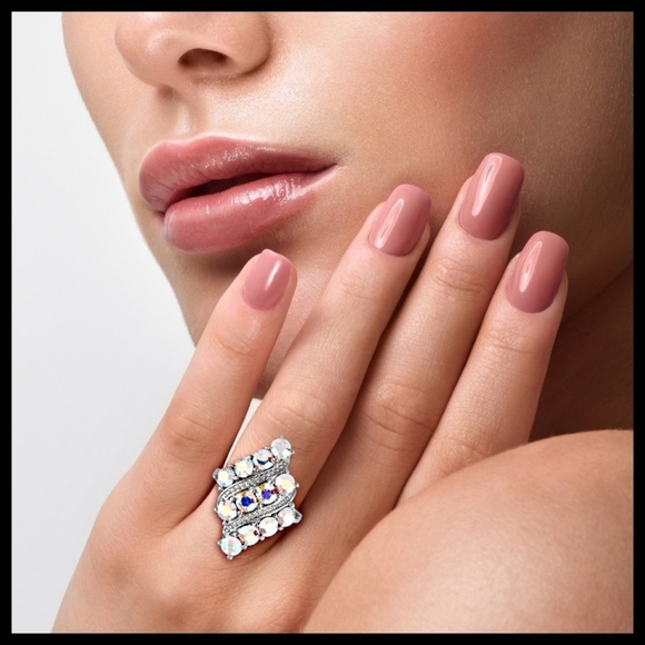 RELISTED - Picture 5 of 9